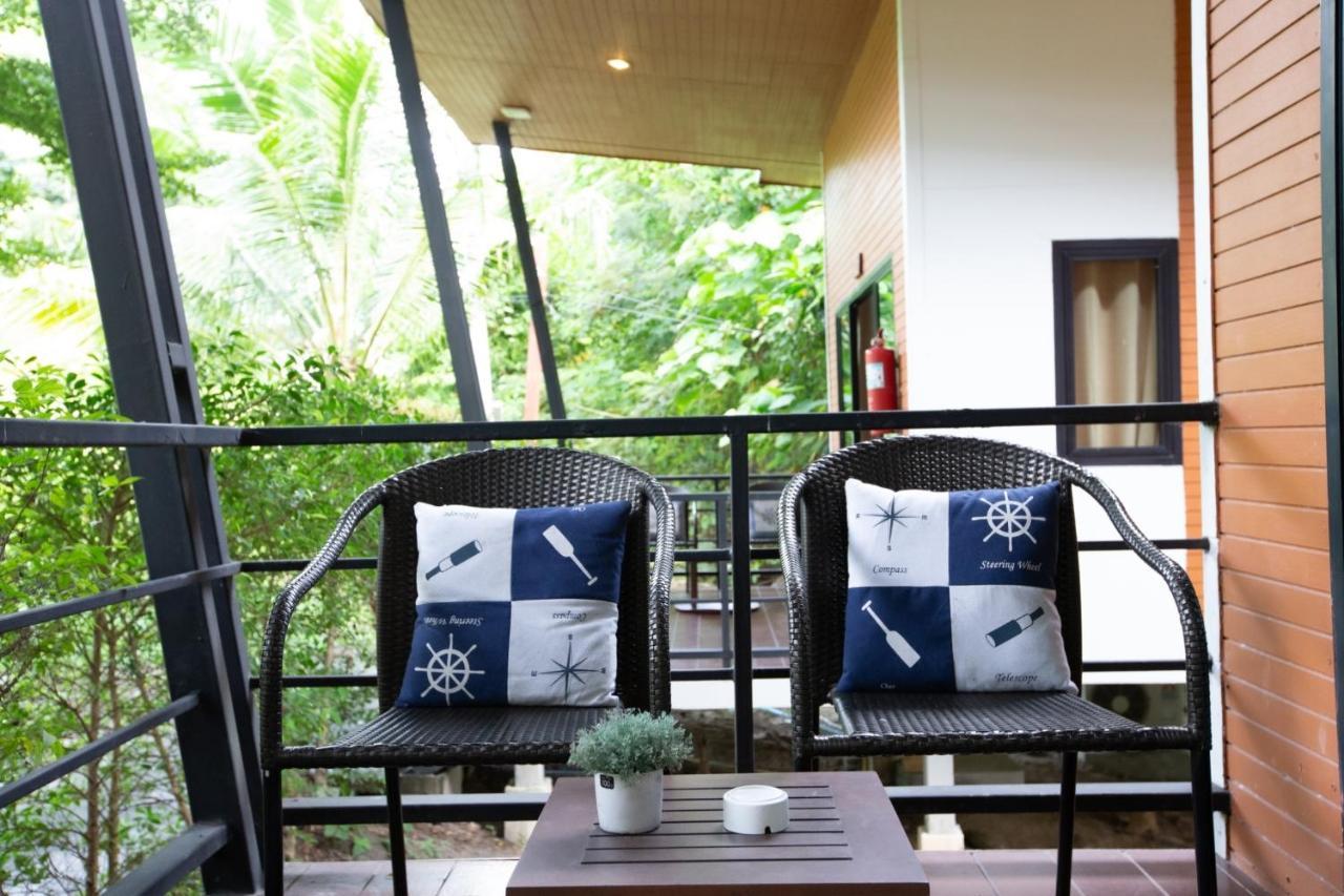 Plawan Lipe Bungalows Exterior photo