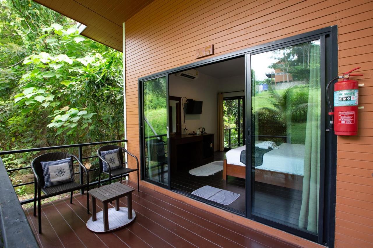 Plawan Lipe Bungalows Exterior photo